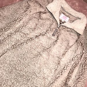 Like new cozy Sherpa fuzzy pullover